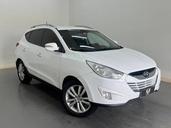 HYUNDAI IX35 2.0 MPFI GLS 16V FLEX 4P AUTOMÁTICO HYUNDAI IX35 2.0 MPFI GLS 16V FLEX 4P AUTOMÁTICO